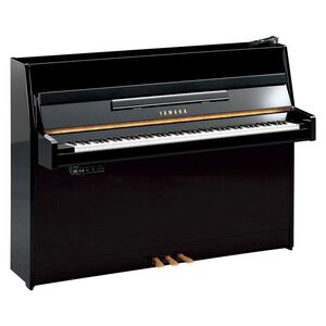 Yamaha Ju109Sc2Pe Silent Series 88-Key Upright Piano