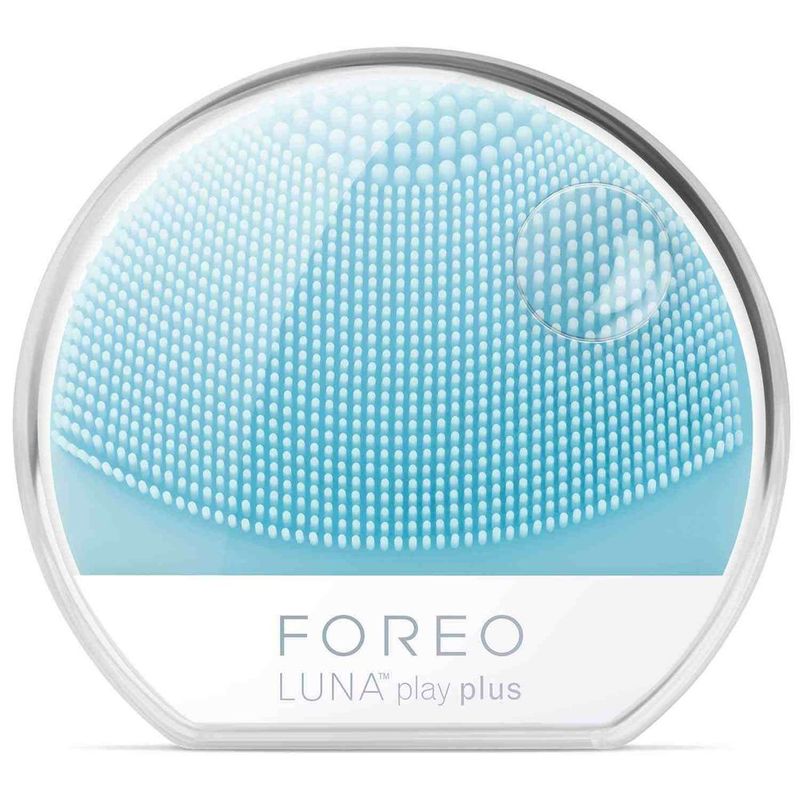 Foreo Luna Play Plus Facial Brush Mint