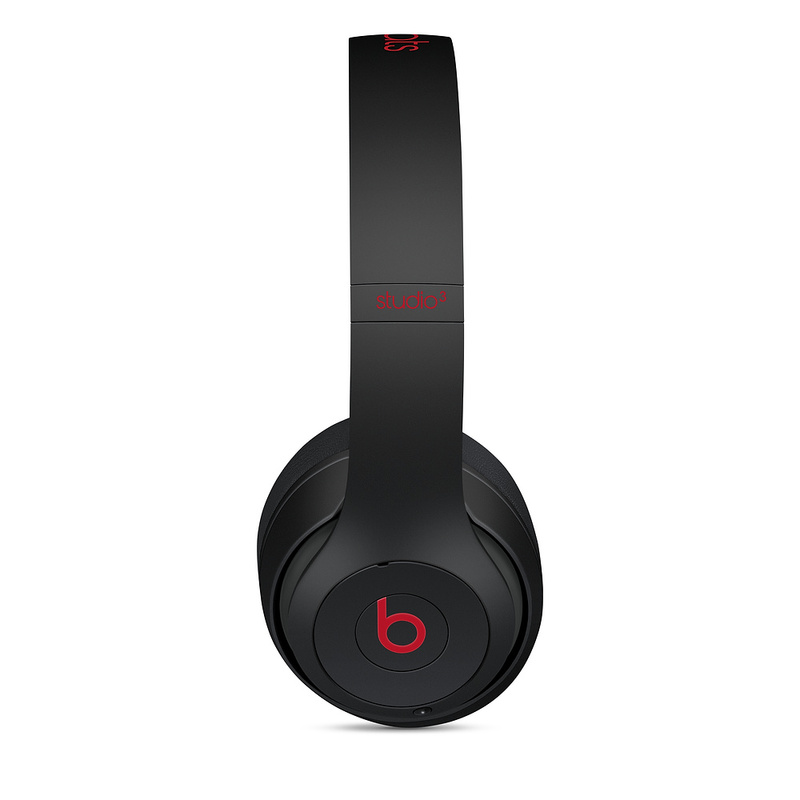 Beats Studio3 Wireless Over-Ear Headphones The Beats Decade Collection Defiant Black/Red