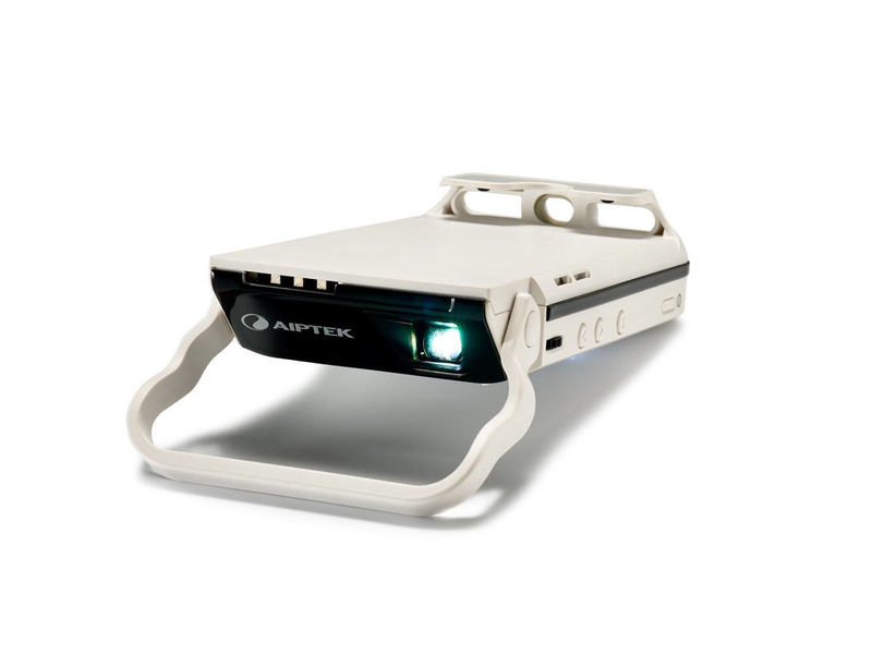 Aiptek I60-C Mobilecinema Apple iPhone 6 Projector with Vga Adapter & 3000mAh Power Bank