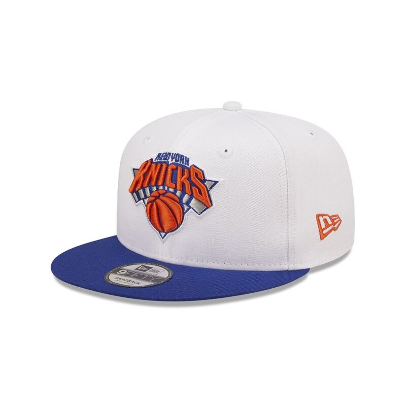 New Era NBA Crown Team New York Knicks 9Fifty Men's Snacpback Cap - White