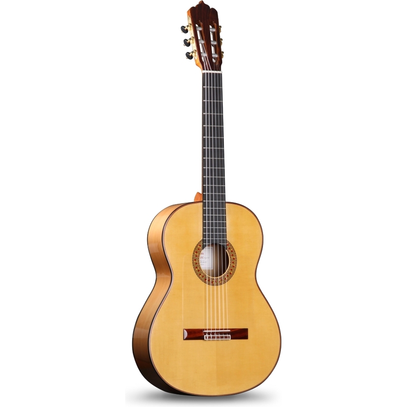 Alhambra 370 Flamenco Mengual & Margarit Flamenca Cypress Signature guitars - Solid German Spruce with tap plate And Solid Cypress