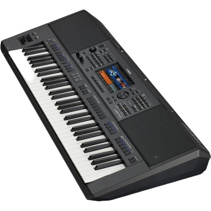 Yamaha PSR-SX700 61-Key Digital Keyboard