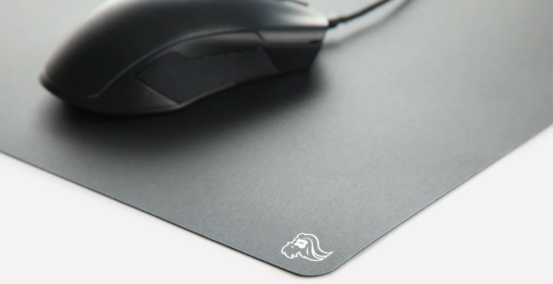 Glorious XL Helios Gaming Mouse Pad Black