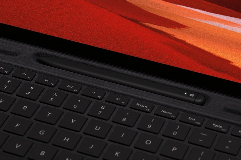 Microsoft Surface Pro Signature Keyboard with Slim Pen Black Arabic/English