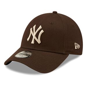 New Era MLB League Essential 9Forty New York Yankees Kids Adjustable Cap - Brown