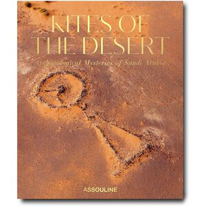Saudi Arabia - Kites Of The Desert | Iain Akerman