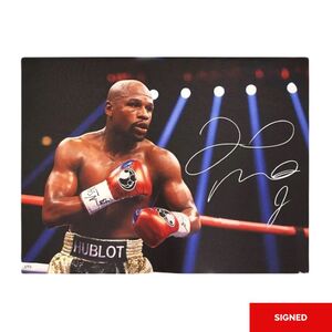 The Bootroom Collection - Floyd Mayweather Canvas (Signed) (30 X 40 cm)