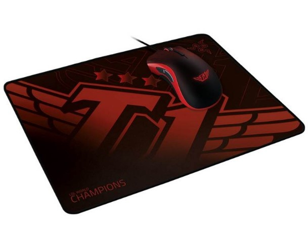 Razer Goliathus SKT T1 Edition Gaming Mousepad