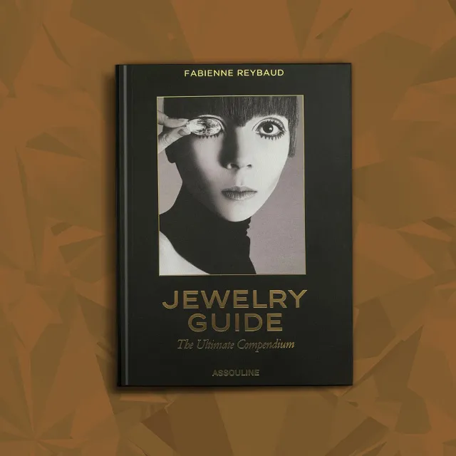 VM-Sqaure-Book-Recommendation-Jewelry-Guide-640x640.webp