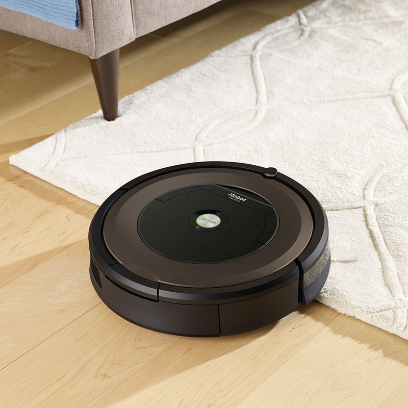 iRobot Roomba 896 Vacuuming Robot